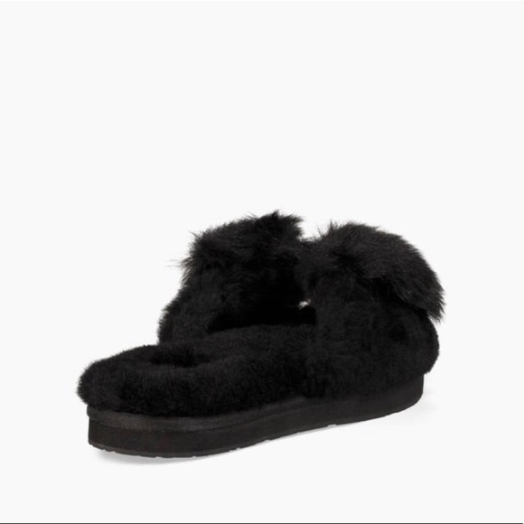 LAST PAIR - NEW Black Ugg Open Toe Bow Slippers - Picture 5 of 5